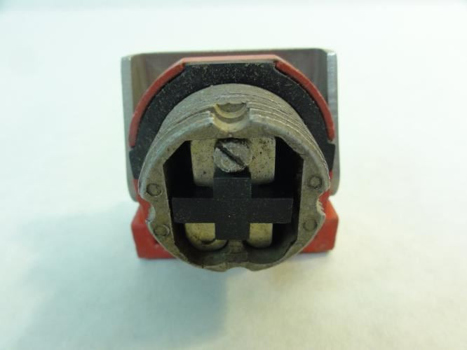 Allen-Bradley 800H-WK61; Push Button; 30MM; Momentary