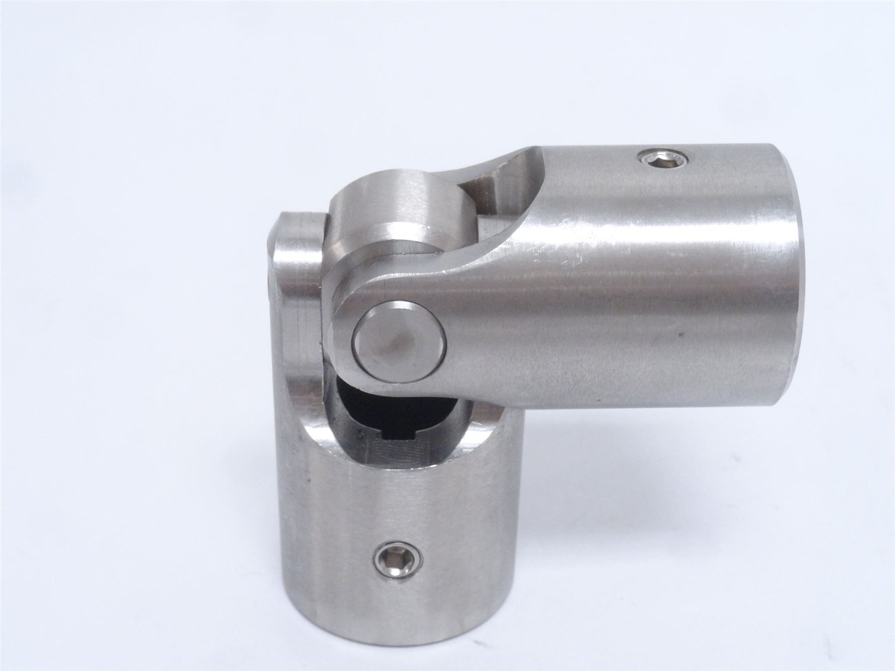 Curtis SS650BKW1SS; Single Universal Joint; SS; 3/4" x 3/4"