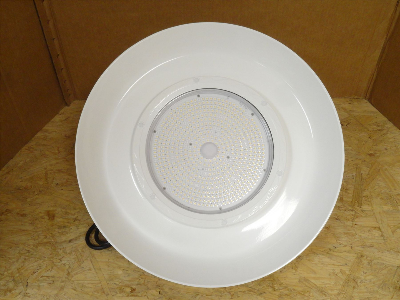 Shat-R-Shield 200WDHBSKVL1200000000001N; High Bay LED Fixture