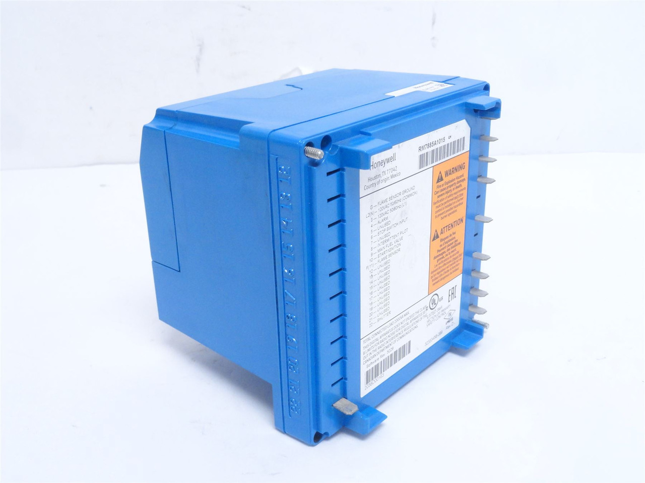 Honeywell RM7885A1015; Manual Start On/Off Primary Controller; 120V