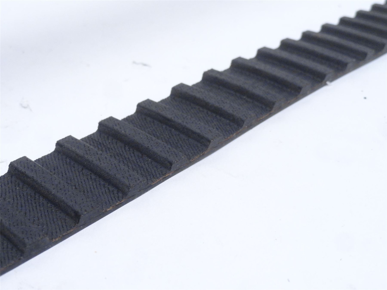 Gates 360H100; Timing Gear Belt; 36" Long x 1" Wide