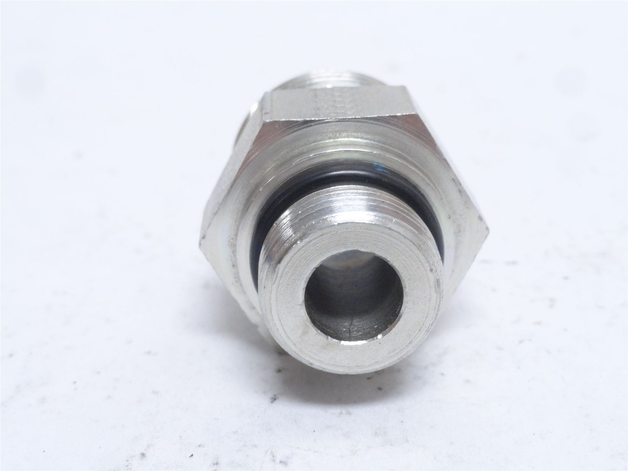 Eaton 202702-8-12S; Adaptor Fitting; 1/2 BOSS x 3/4 JIC