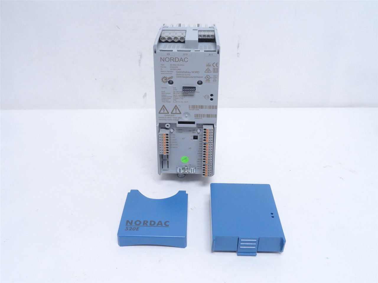 Nord SK-520E-750-340-A; Nordac Pro AC Drive 1HP 480VAC 3PH