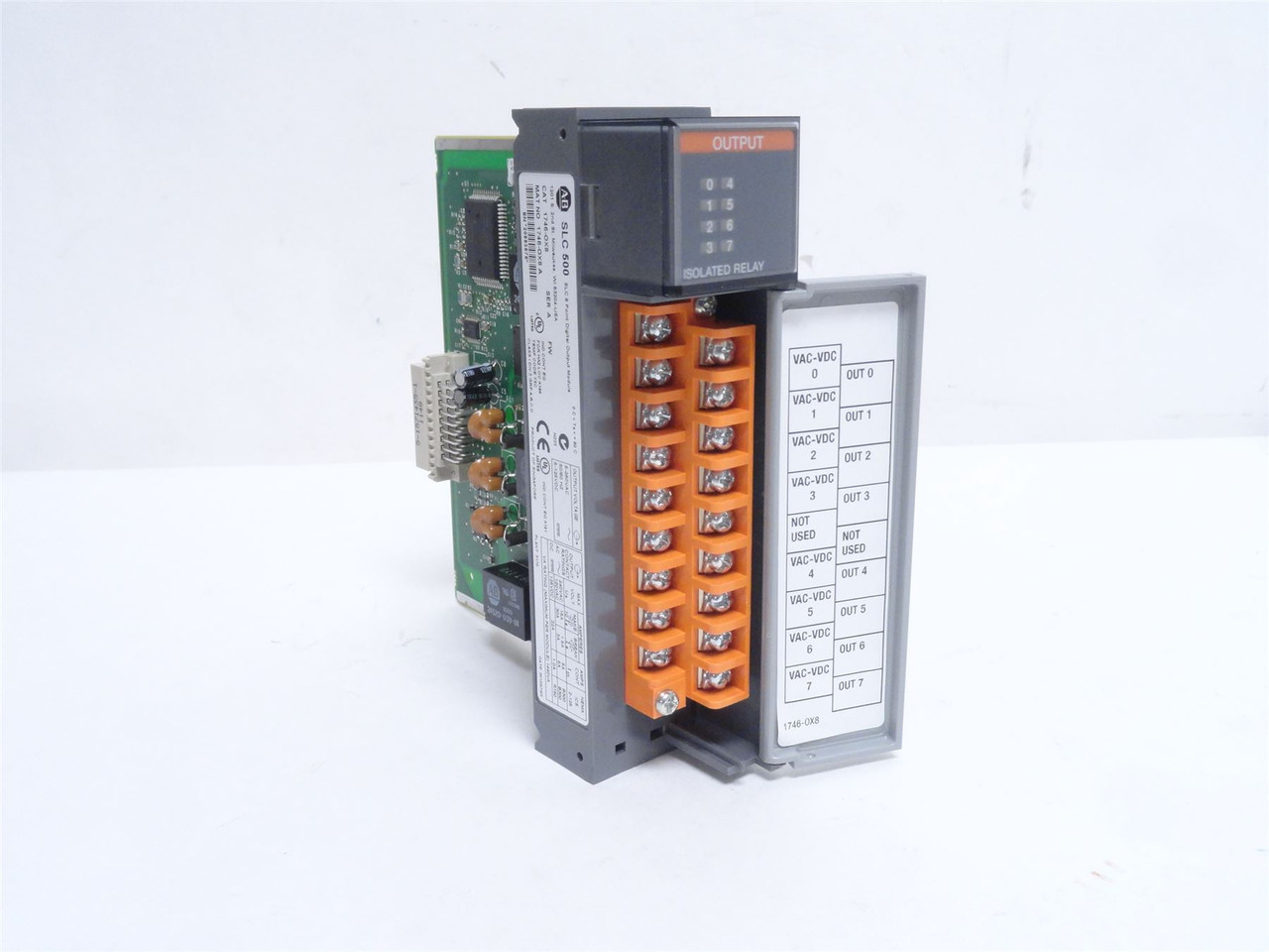 Allen-Bradley 1746-OX8; Output Module; 5A; 265VAC; 8-Point