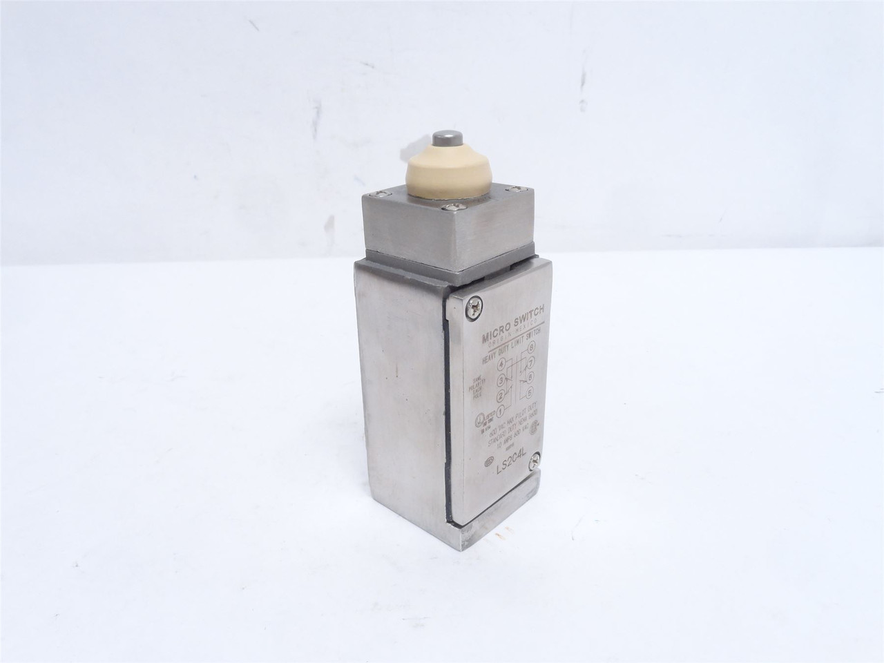 Micro-Switch LS2C4L; Limit Switch SS; 10A; 600VAC; 3/4NPT