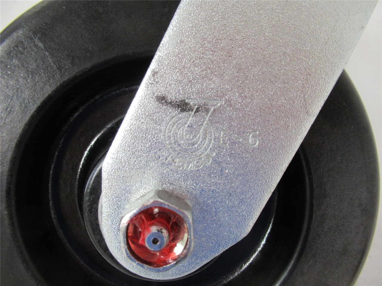 Pemco ES6X2PHN; Swivel Caster; 6"x 2" Phenolic Wheel; 4-Bolt