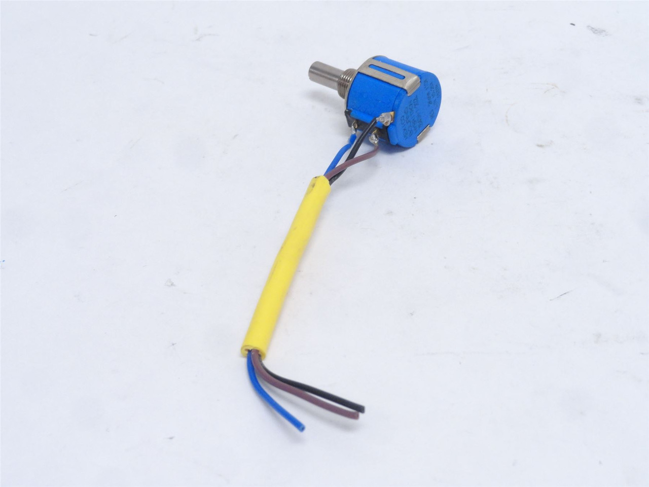 Bourns 3541H-1-202L-PW; Wired Potentiometer; 10 Turn; 2KOHM