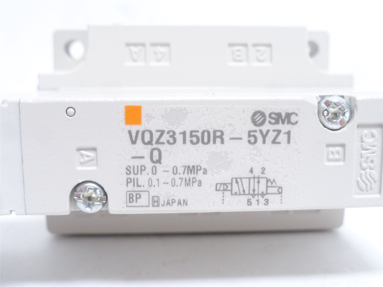 SMC VQZ3150R-5YZ1-02T- Q; Solenoid Air Valve; 0.7MPa; 24VDC