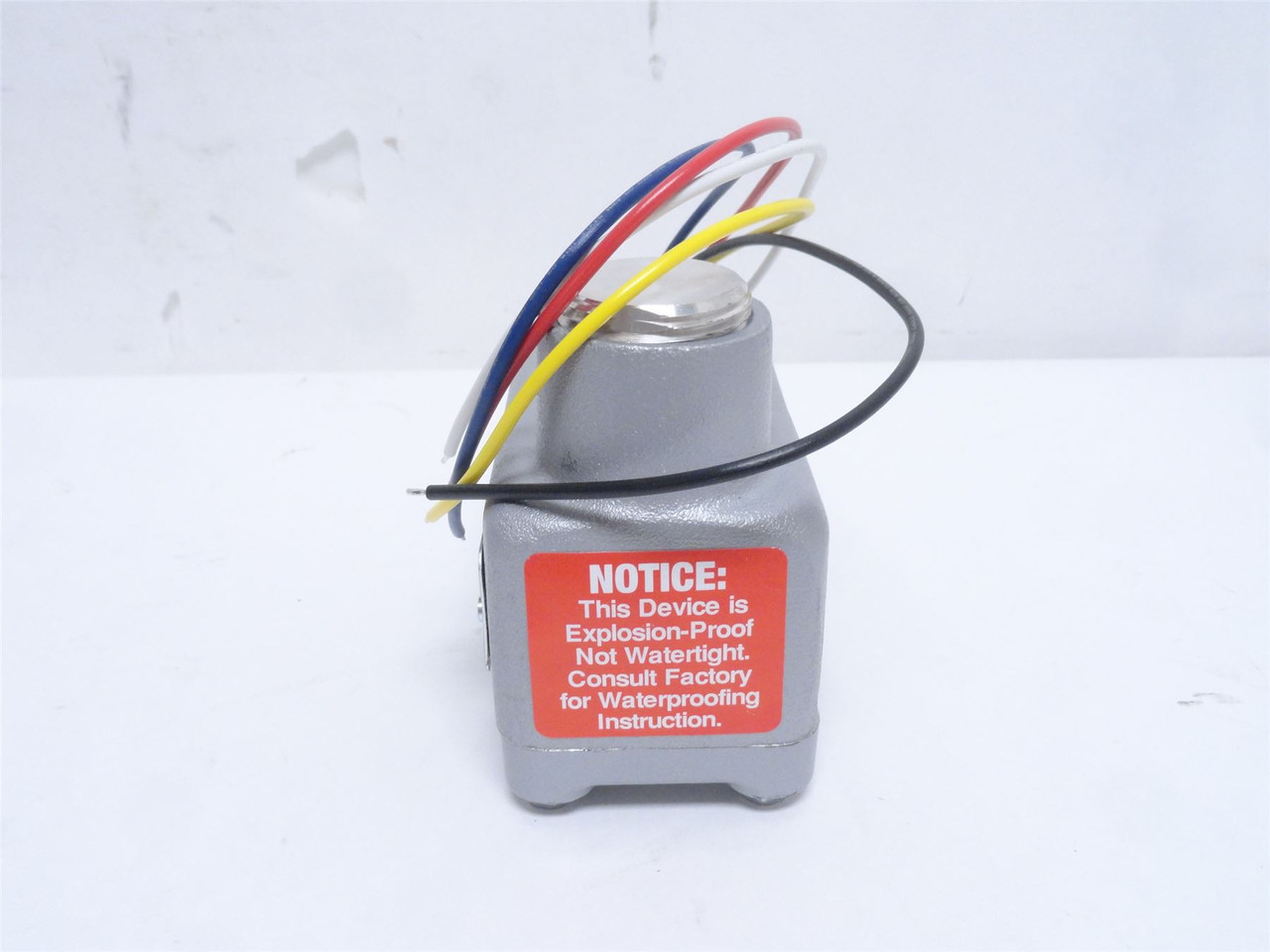 Electro-Sensors M100; Shaft Speed Switch 775-007700; 115VAC