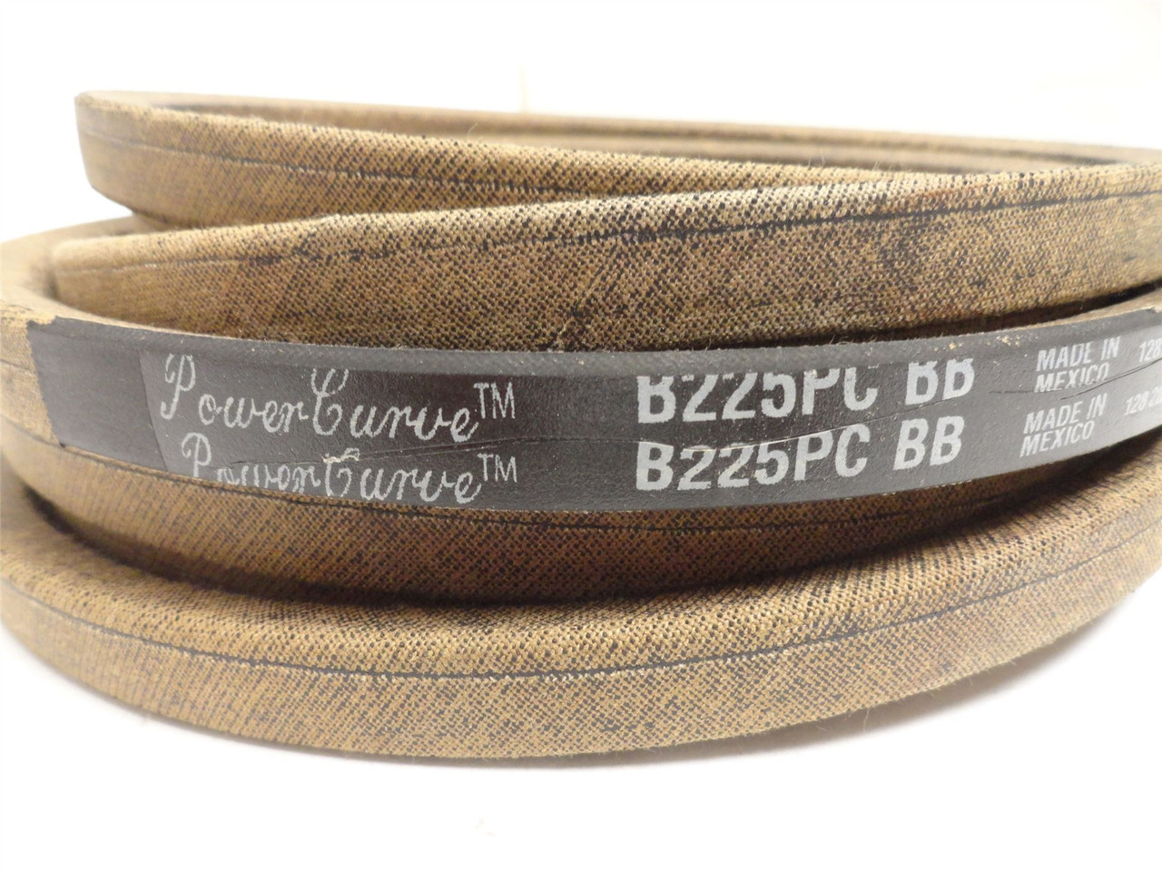 Gates B225PCBB; Polyester V-Belt; 228" Long; 21/32" Top Width