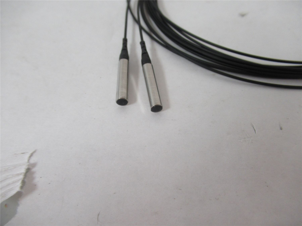 Keyence FU-16; Photoelectric Sensor Transmissive Fiber 2Meter