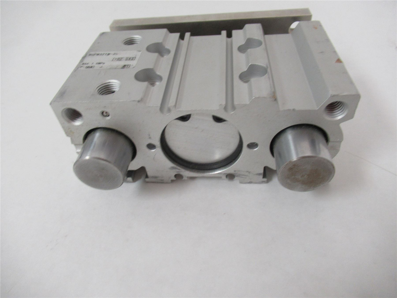SMC MGPM32TN-25Z; PneumaticCylinder 32mm Bore 25mm Stroke