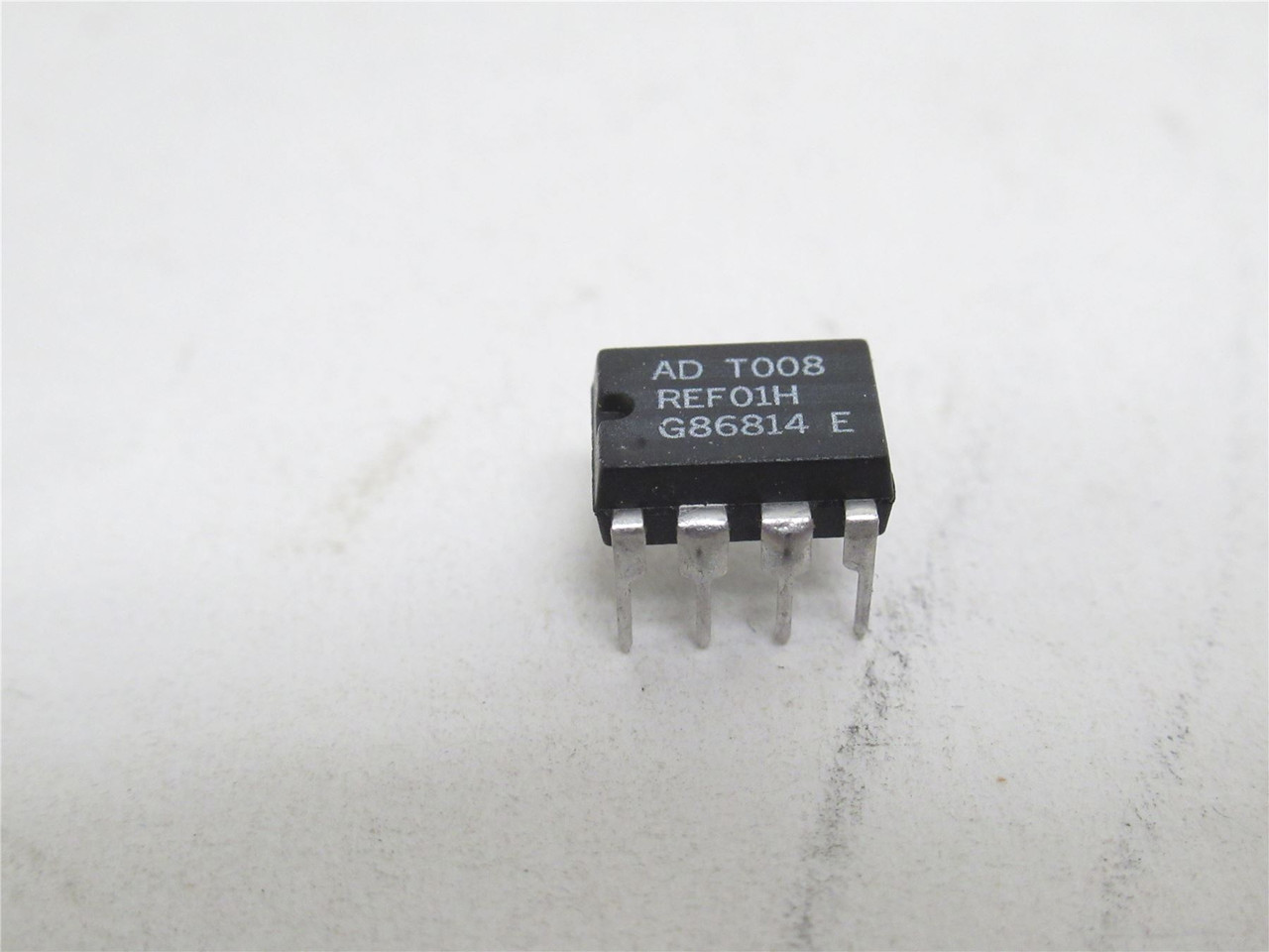 Analog Devices REF01H; Lot-18; Optocoupler Chips; ADI +10V