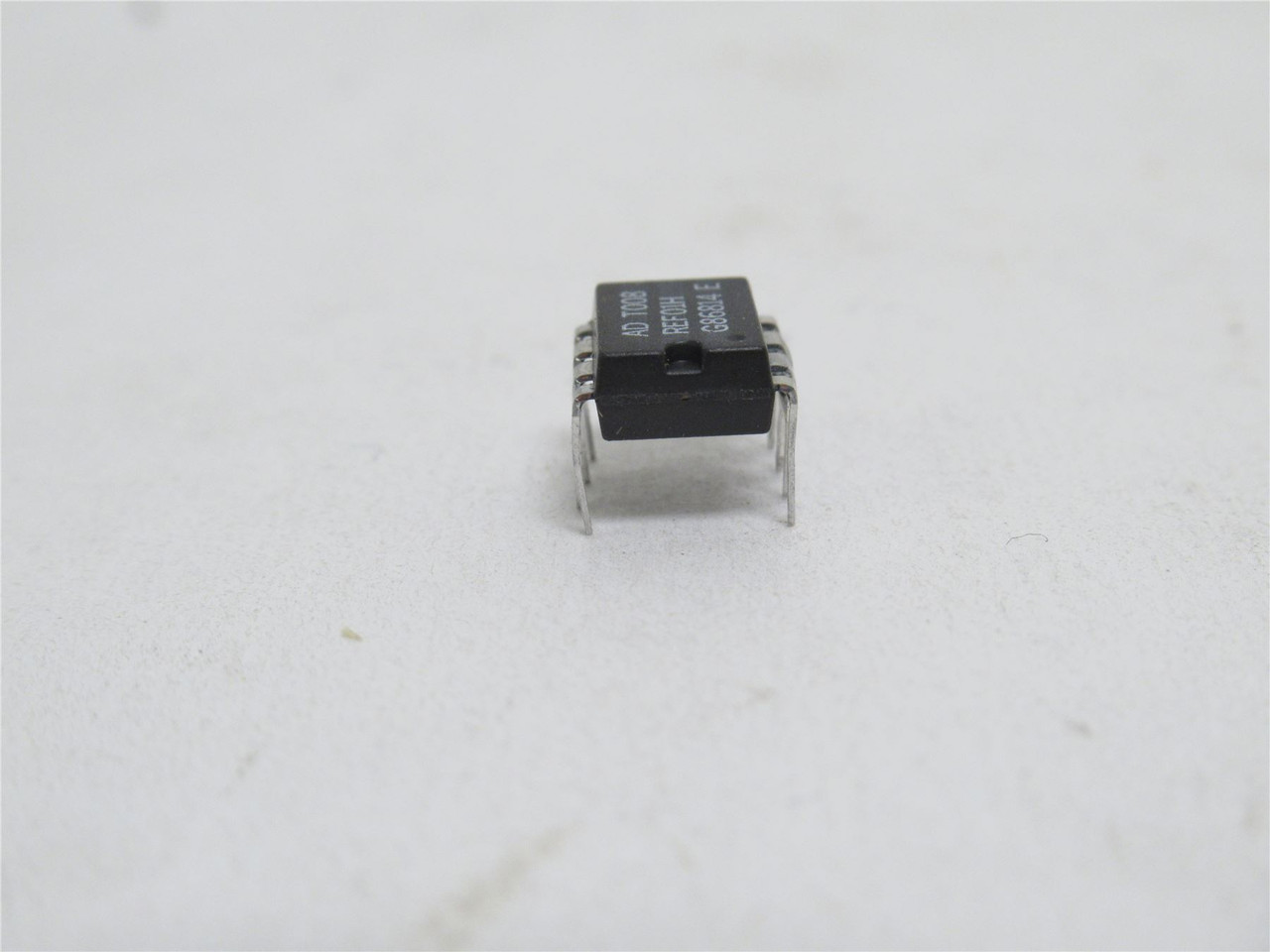 Analog Devices REF01H; Lot-18; Optocoupler Chips; ADI +10V