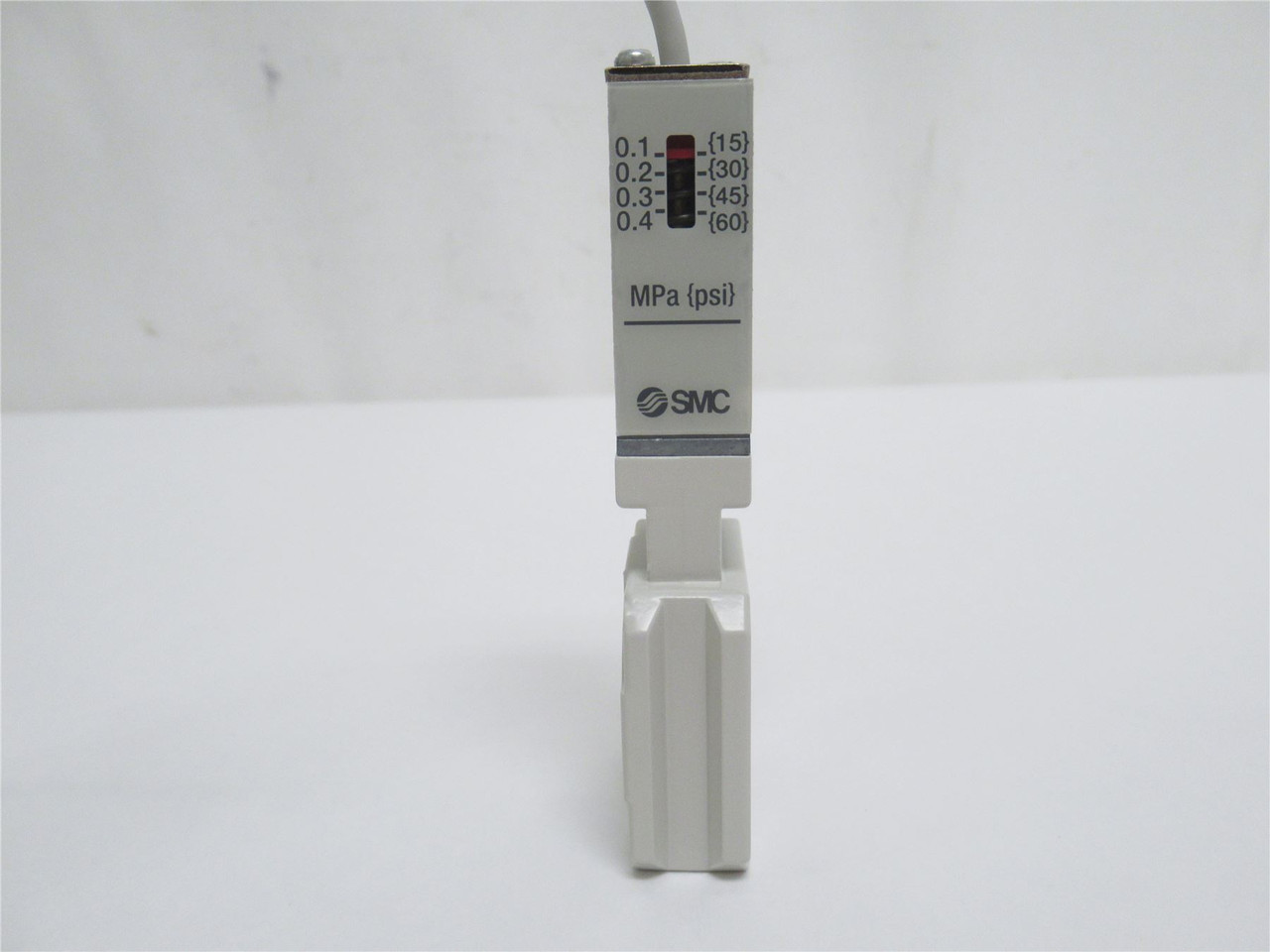 SMC ISI0M-40-LP-A; Pressure Switch; Spacer; 0.7MPa; 100VAC/DC