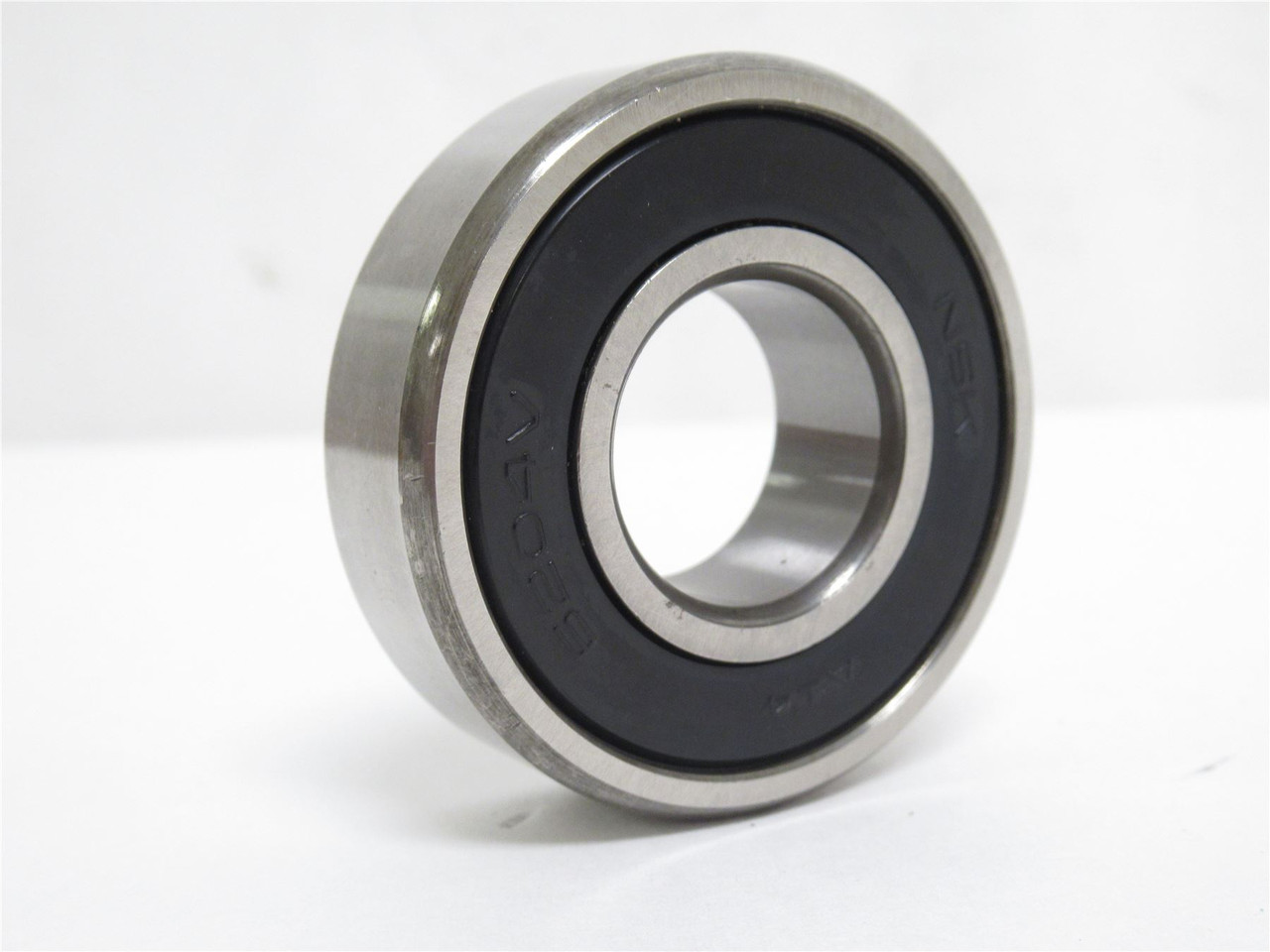 Koyo 6204VVC3E; Ball Bearing 20mmID x 47mmOD x 14mm Wide