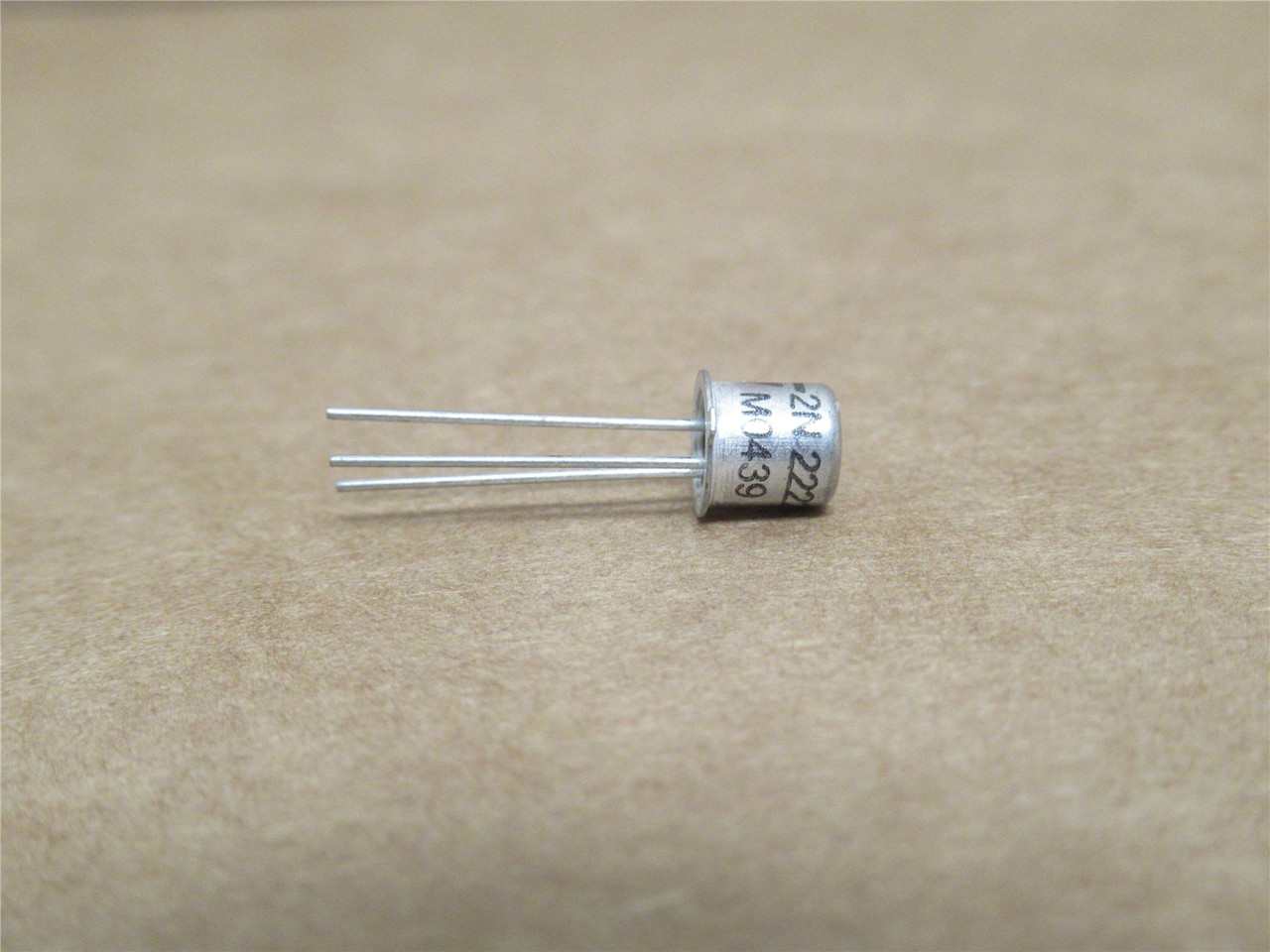 STM 2N2222A; Lot-5; Bipolar Transistor; 40V; 600mA; 500mW