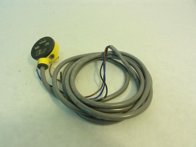 Banner T18AW3FF25; Photoelectric Sensor; 20-250VAC; 300mA