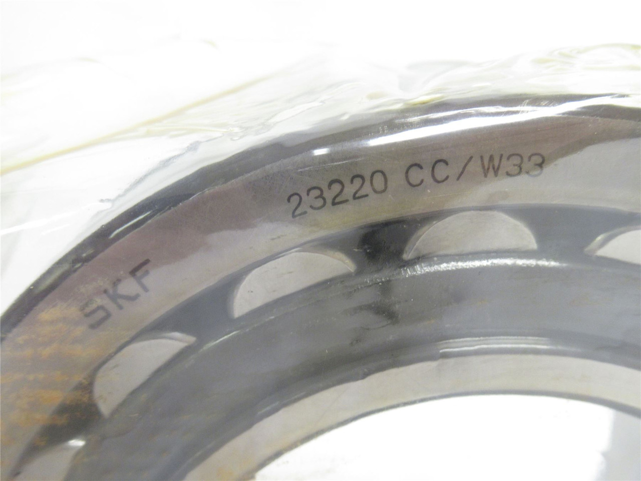 SKF 23220CC/W3; Spherical Roller Bearing; 100mmID x 180mmOD