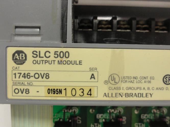Allen-Bradley 1746-OV8; DC Output Module; 8-Ch; 10~50VDC Out