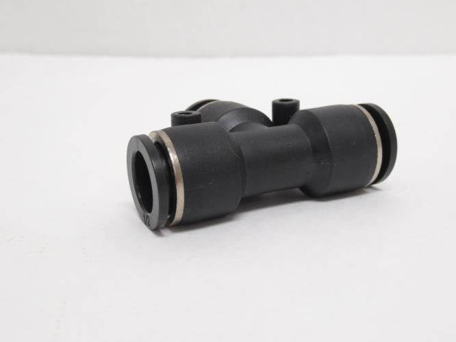 Industry-Std 1PEU8; Air Union Tee; 1/2" PTC