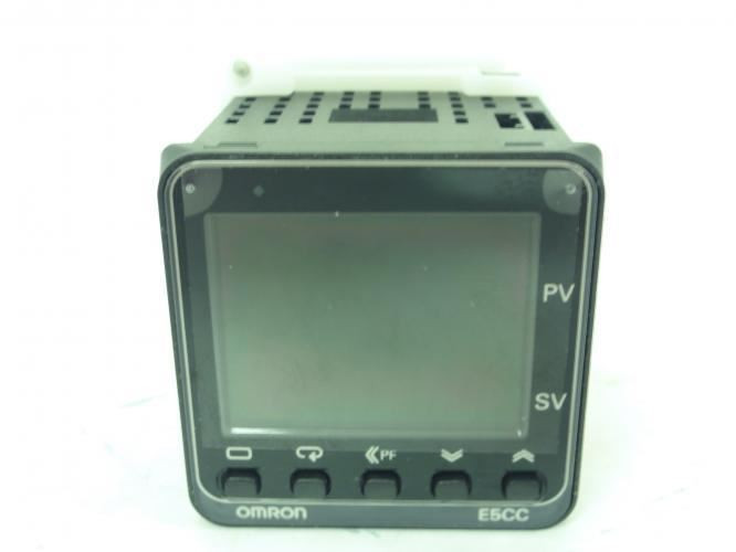 Omron E5CC-CQ3D5M-005; Temperature Control Module; 24V; LCD