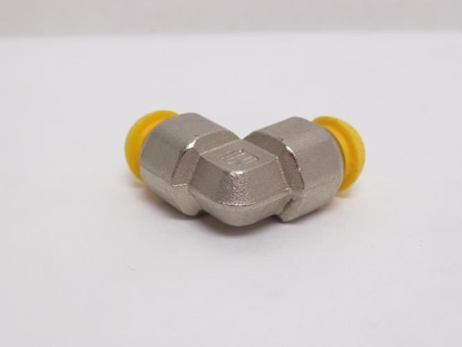 Parker EPB6; Brass PrestoLok Union Elbow 90Deg; 6mm Tube