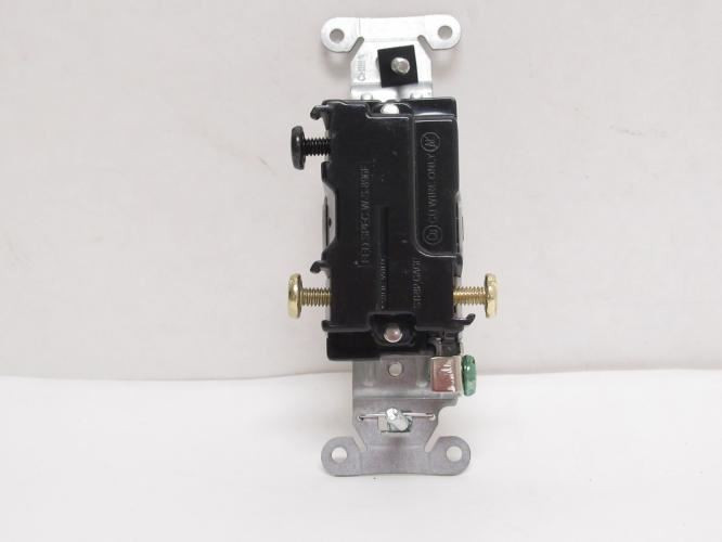 Hubbell CS320I; Wall Toggle Switch; 20A; 120-277VAC