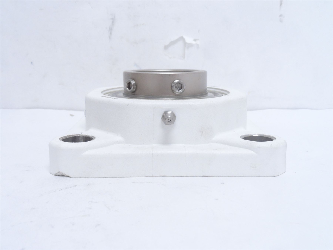 Dodge F4B-SCEZ-115-PCR; Flange Bearing 127523; 1-15/16"ID