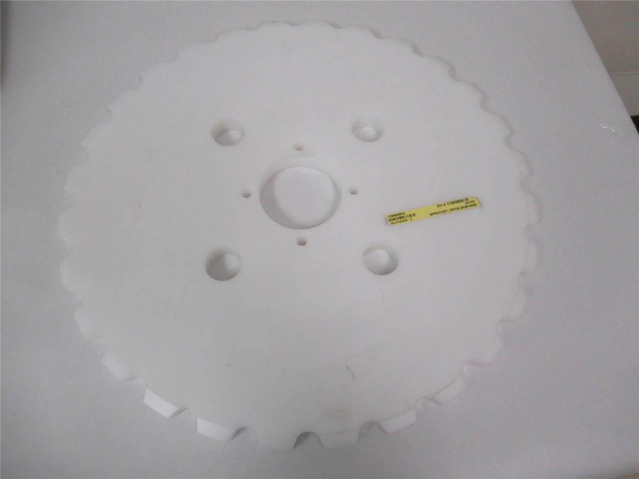 JBT 1286000FA; Main Drive Sprocket 85mm ID 19.5" OD 28 Teeth