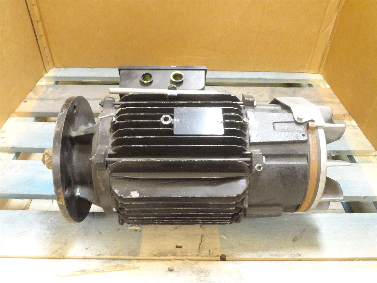 Leroy-Somer LSMV-112MG; AC Brake Motor 4kW 230/400V 1460RPM
