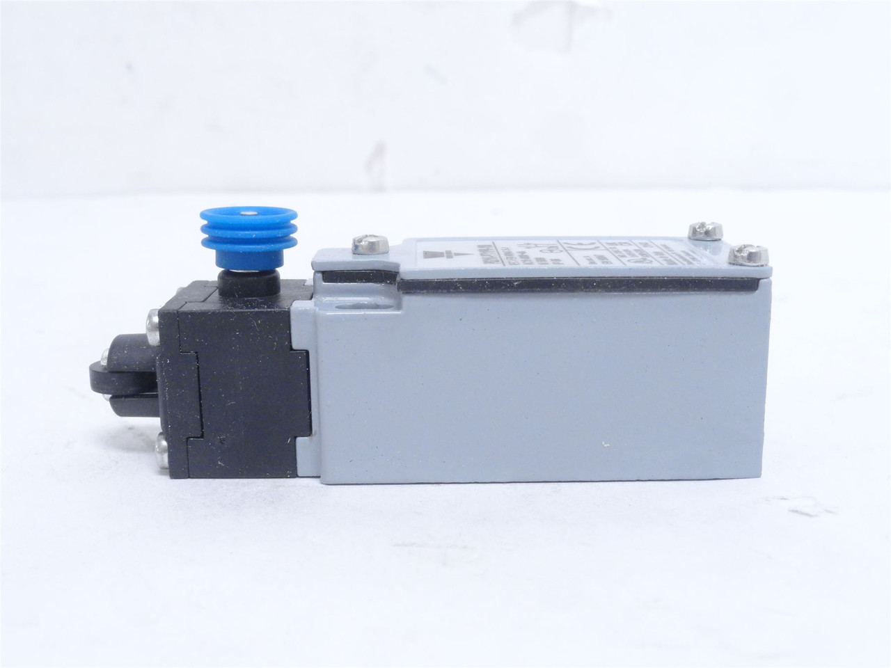 Carlo Gavazzi PS21K-PT11PR-Y00; Limit Switch; 4A; 400VAC