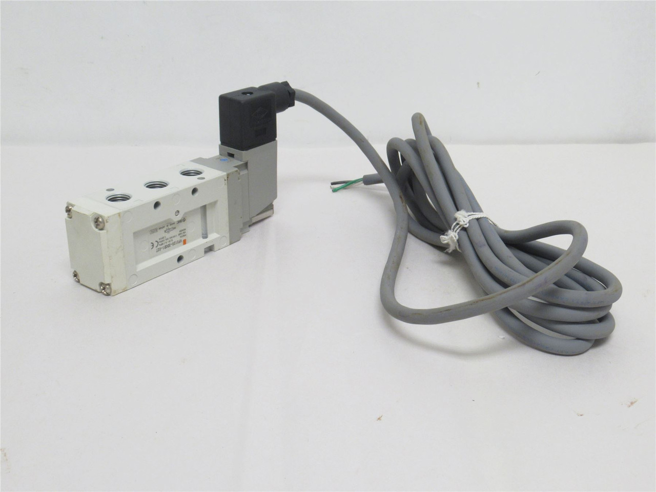 SMC NVF5120-3DOB-02T; Air Solenoid Valve; 0.15-0.7MPa; 110VAC