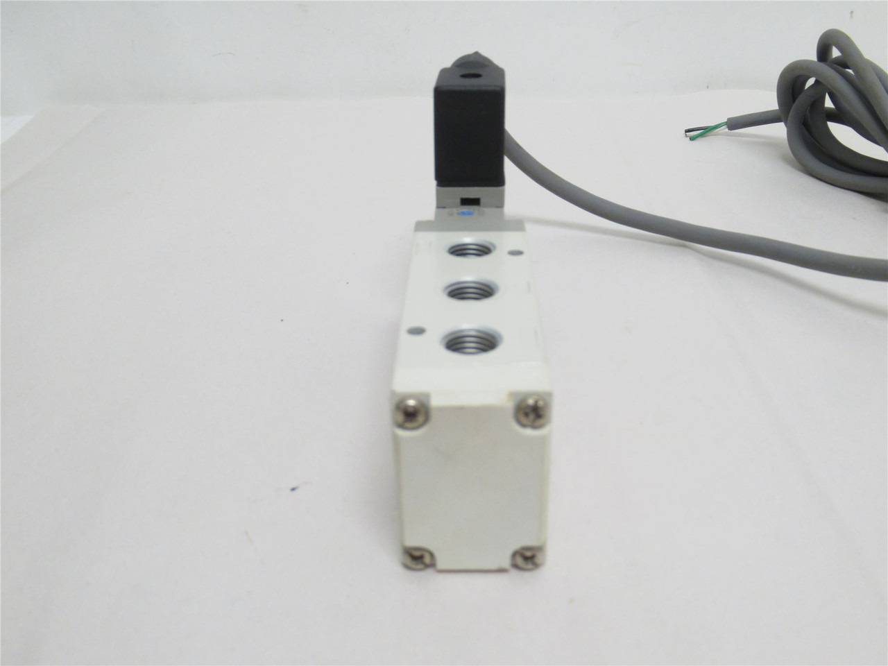SMC NVF5120-3DOB-02T; Air Solenoid Valve; 0.15-0.7MPa; 110VAC