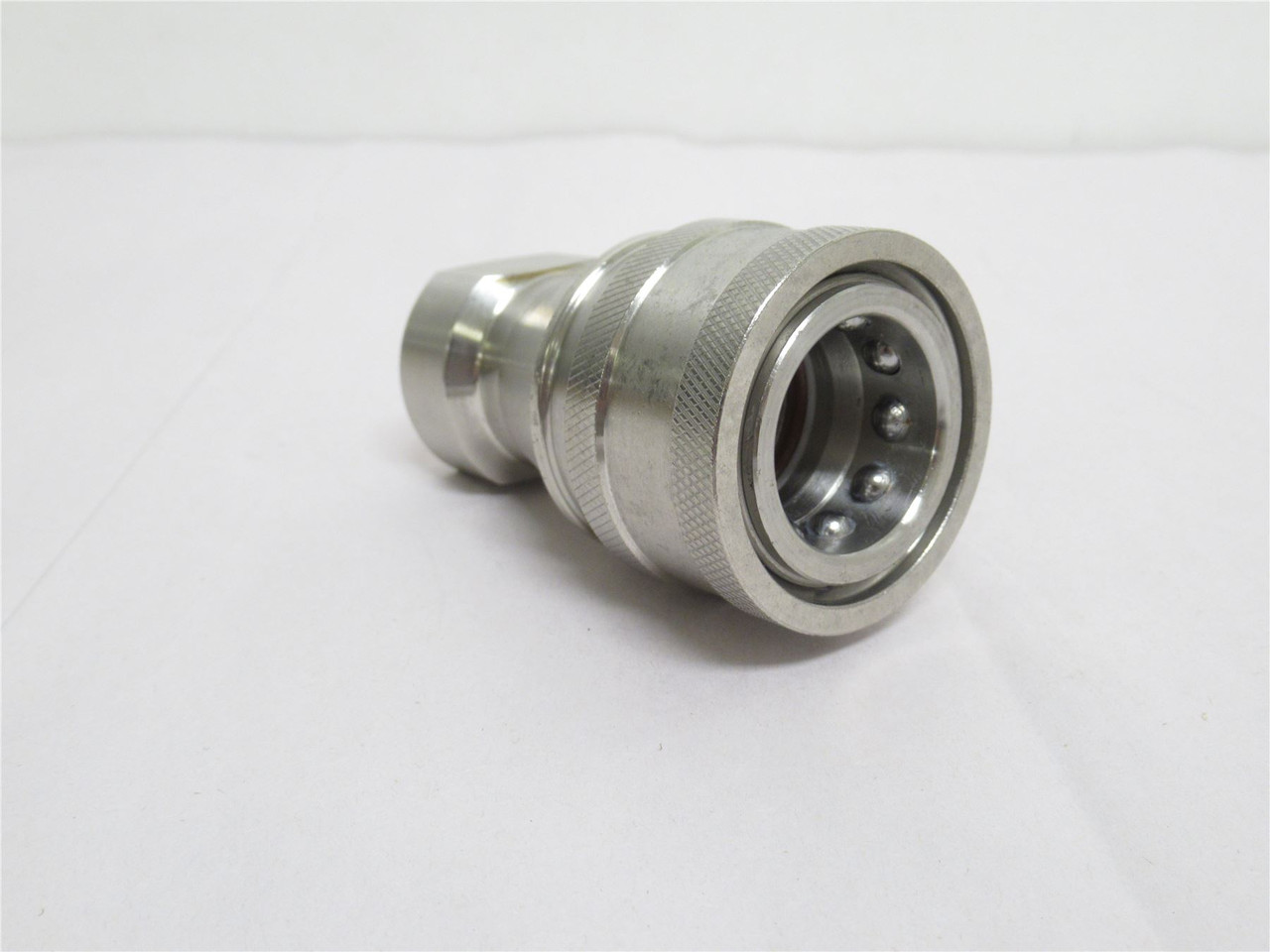 CM Process 258/1152; Vacuum Coupler; SS; 1" Tube x 1/2NPT