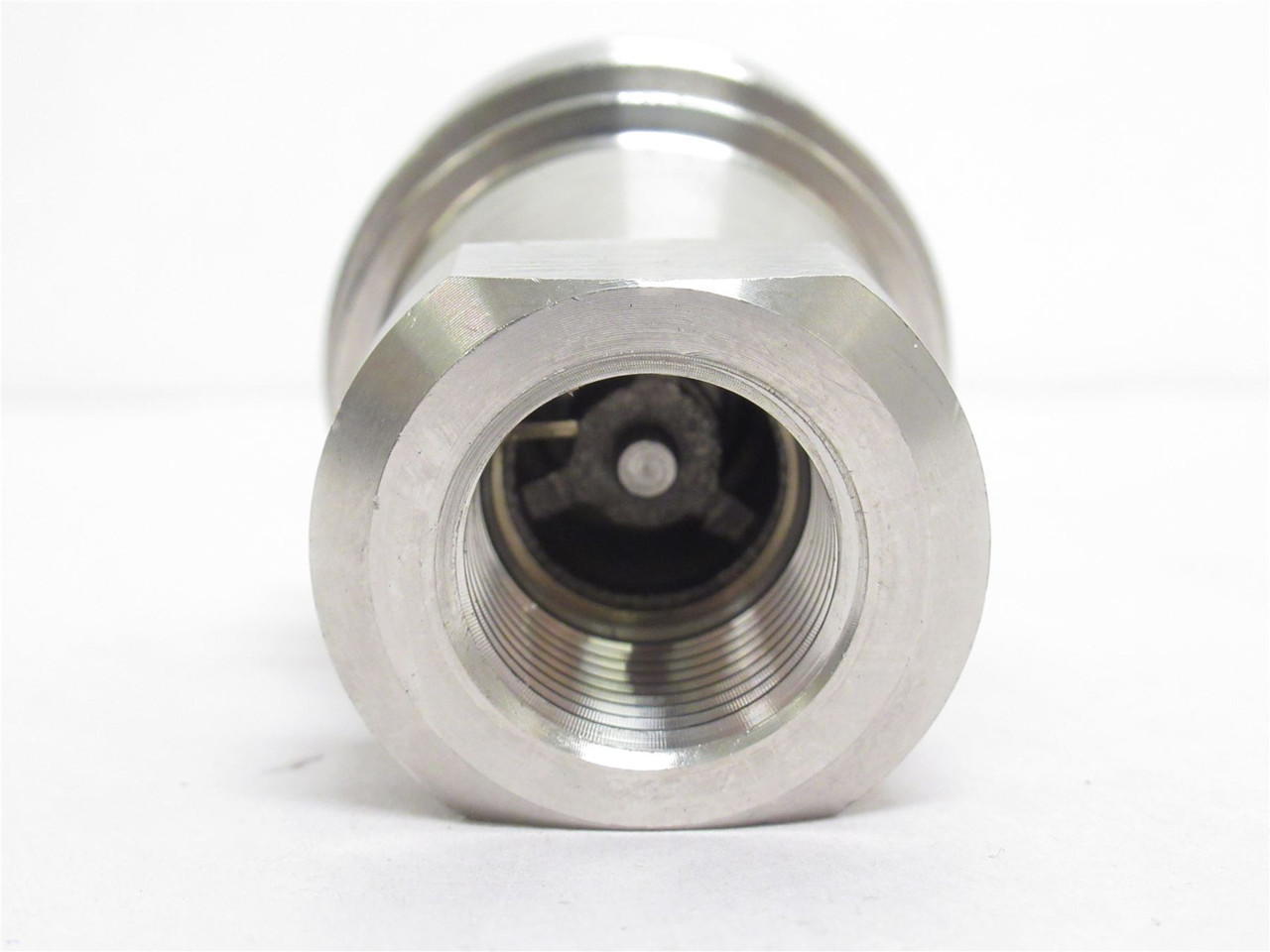 CM Process 258/1152; Vacuum Coupler; SS; 1" Tube x 1/2NPT