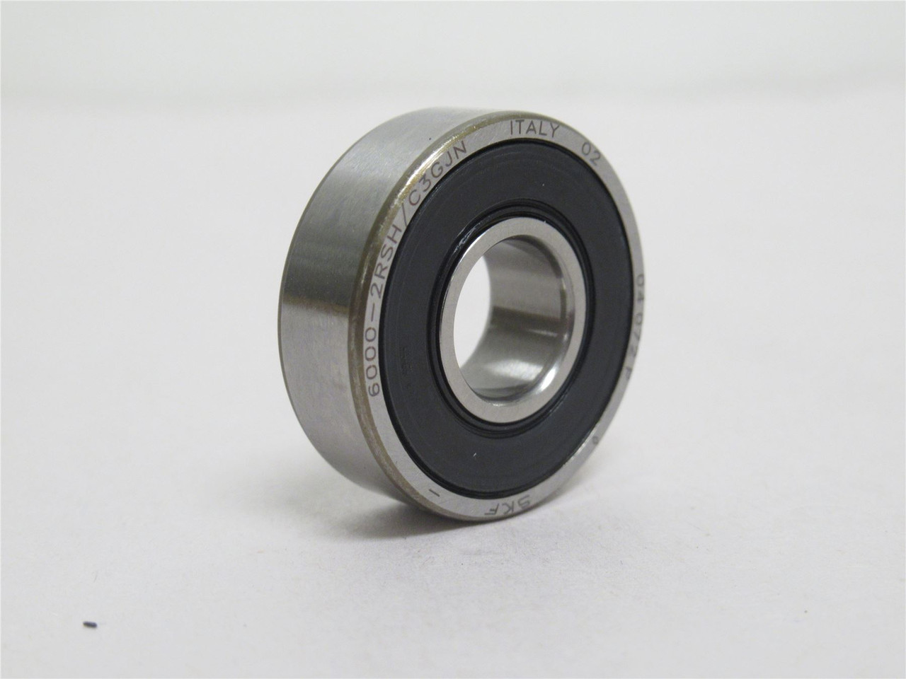 SKF 6000-2RSJEM; Ball Bearing; 10mmID x 26mmOD x 8mm Wide