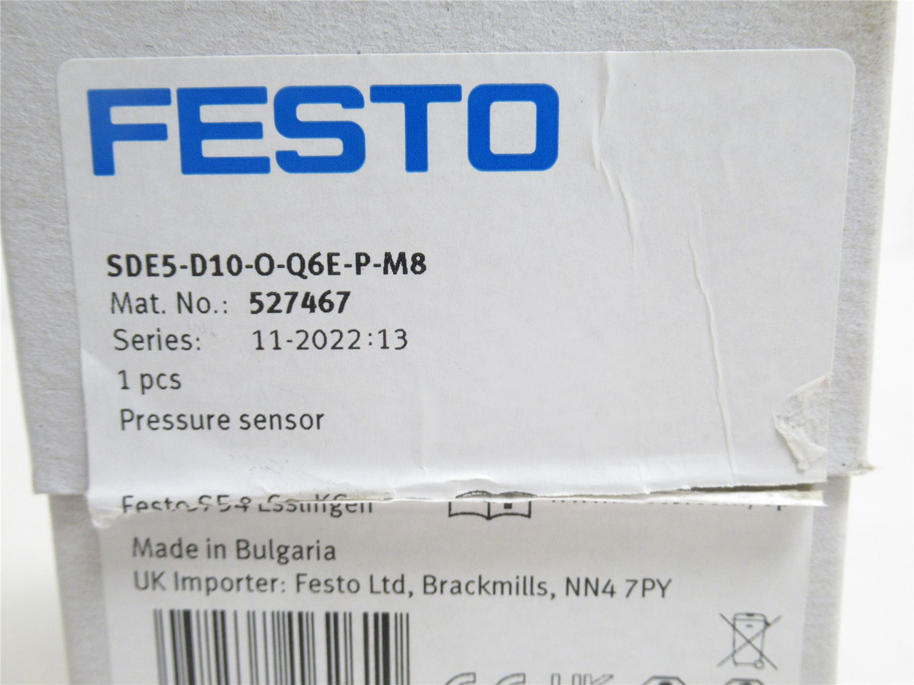 Festo SDE5-D10-O-Q6E-P-M8; Pressure Sensor 527467; 15-30VDC