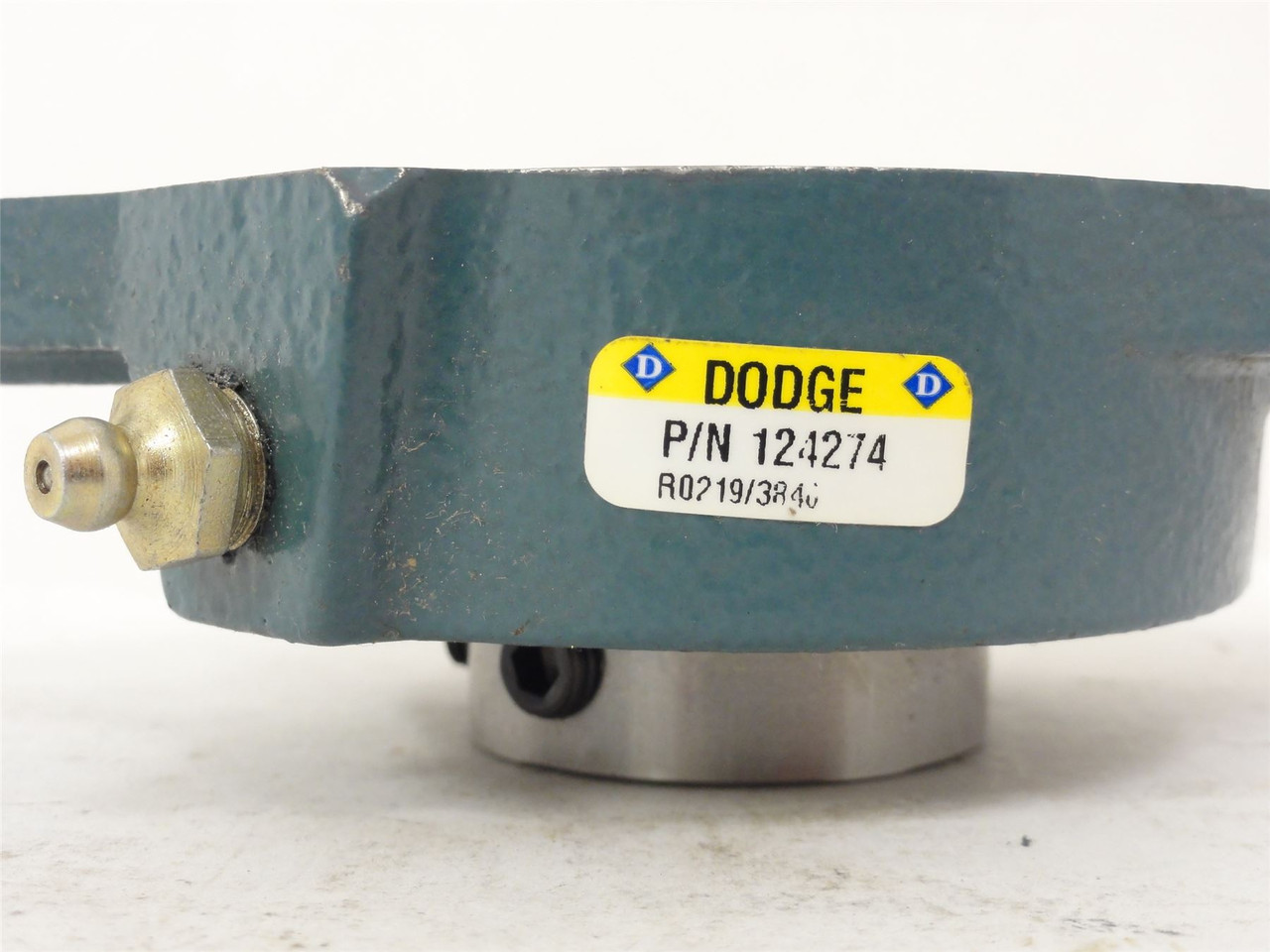 Dodge F2B-SC-102; 2-Bolt Flange Bearing; 1-1/8" ID; 124274