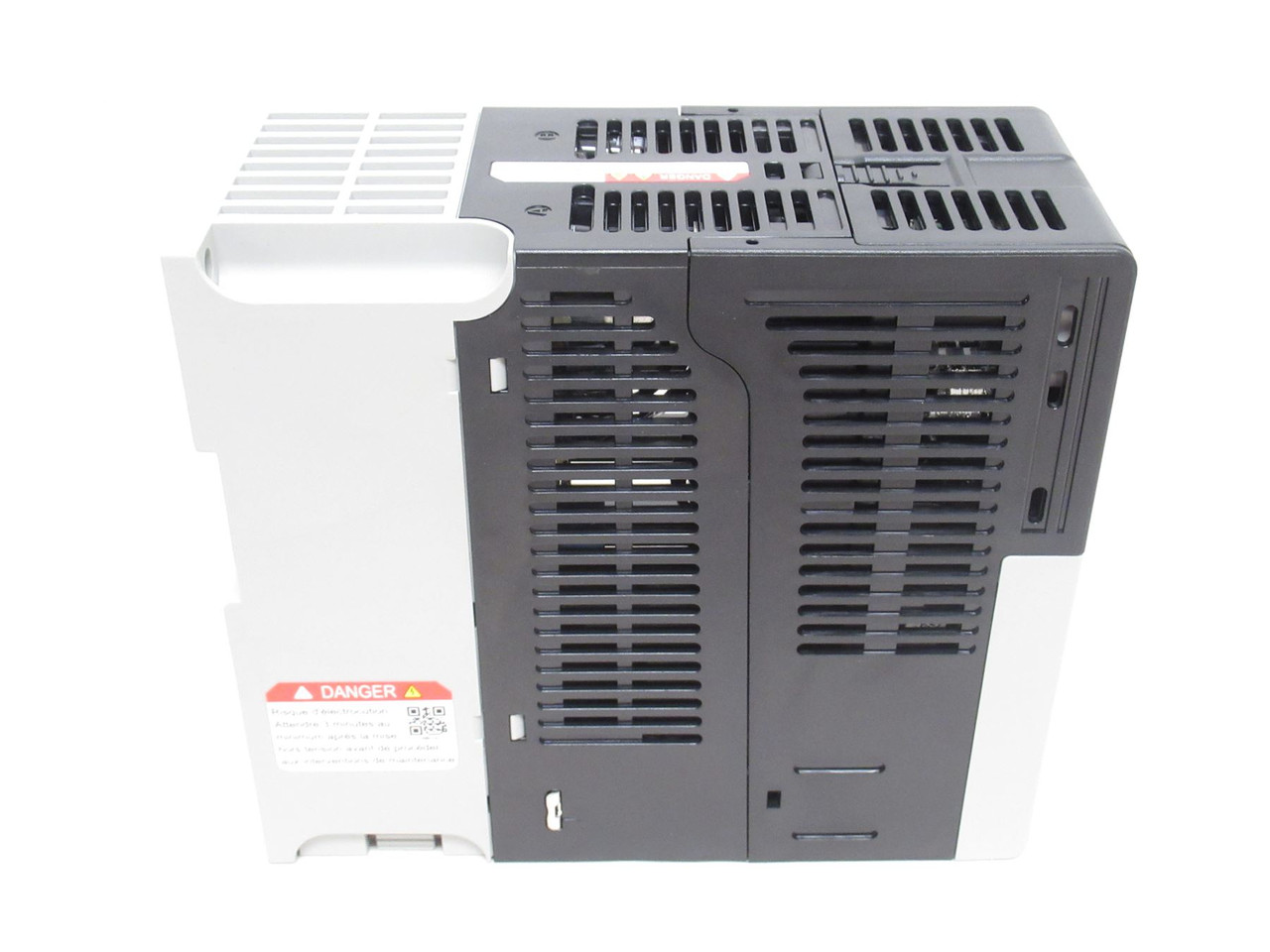 Allen-Bradley 25C-D2P3N104; PowerFlex AC Drive 1HP 380-480VAC