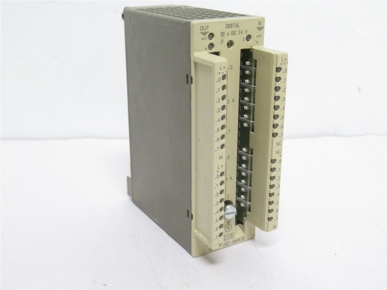 Siemens 6ES5482-8MA13; Digital I/O Module; 24VDC; 16-Point