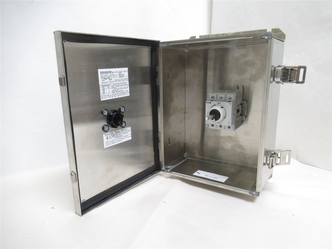 Eaton ER53060UW; Enclosed SS Rotary Switch; 60A; 600VAC; 3PH