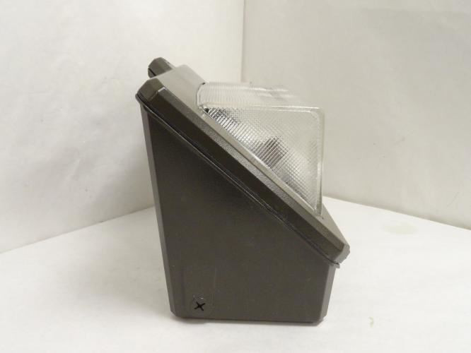 Cooper HPWP-GL-70-MT-LL; Lumark Wall Mount Luminaire; 70W