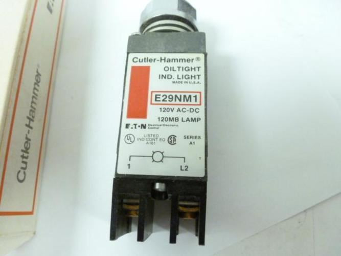 Cutler-Hammer E29NM1; Miniature Screw Bulb