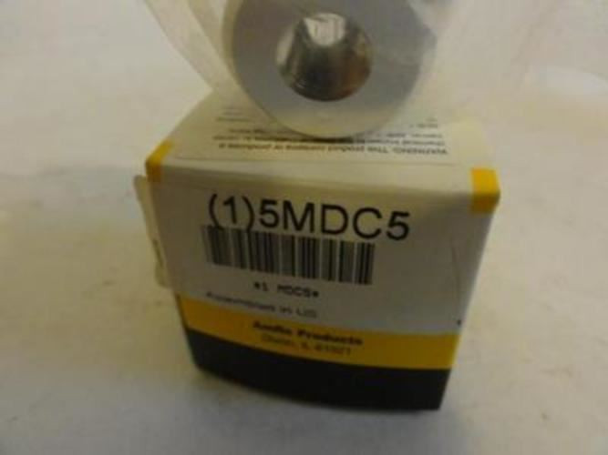 Amflo 5MDC5; Air Line Manifold 1/4" FNPT 1/4" FNPT Outlet