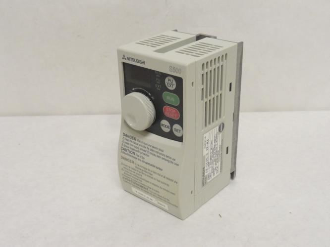 Mitsubishi FR-S520-0.2K-NA; Inverter 1/4Hp 200-240VAC; 2.6/2.4A