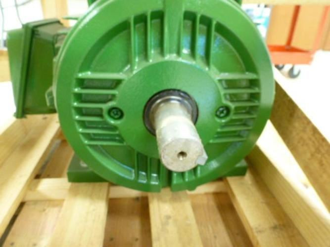 WEG 02536ET3H284TS; AC Motor 25HP; 575V; 3555RPM 1-1/8" Shaft OD