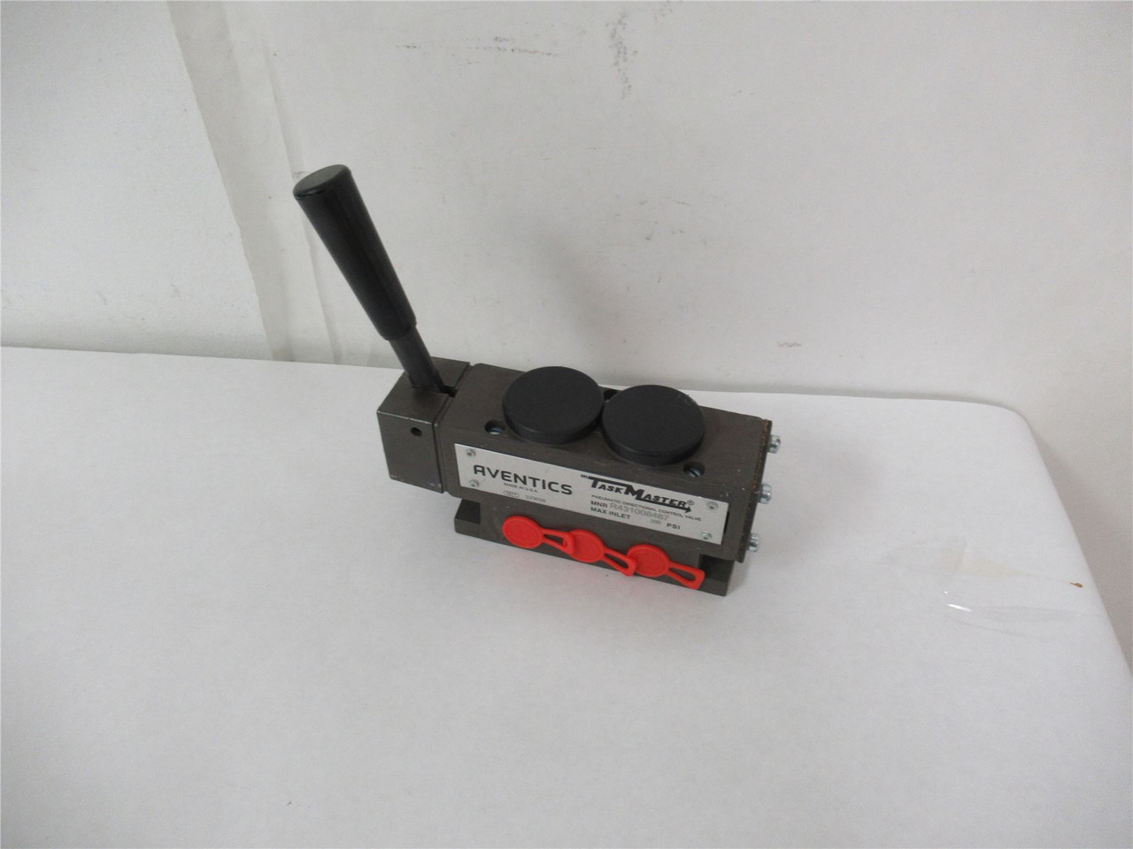 Aventics R431008467; Pneumatic Valve 2 Way 1/4" Subbase Lever