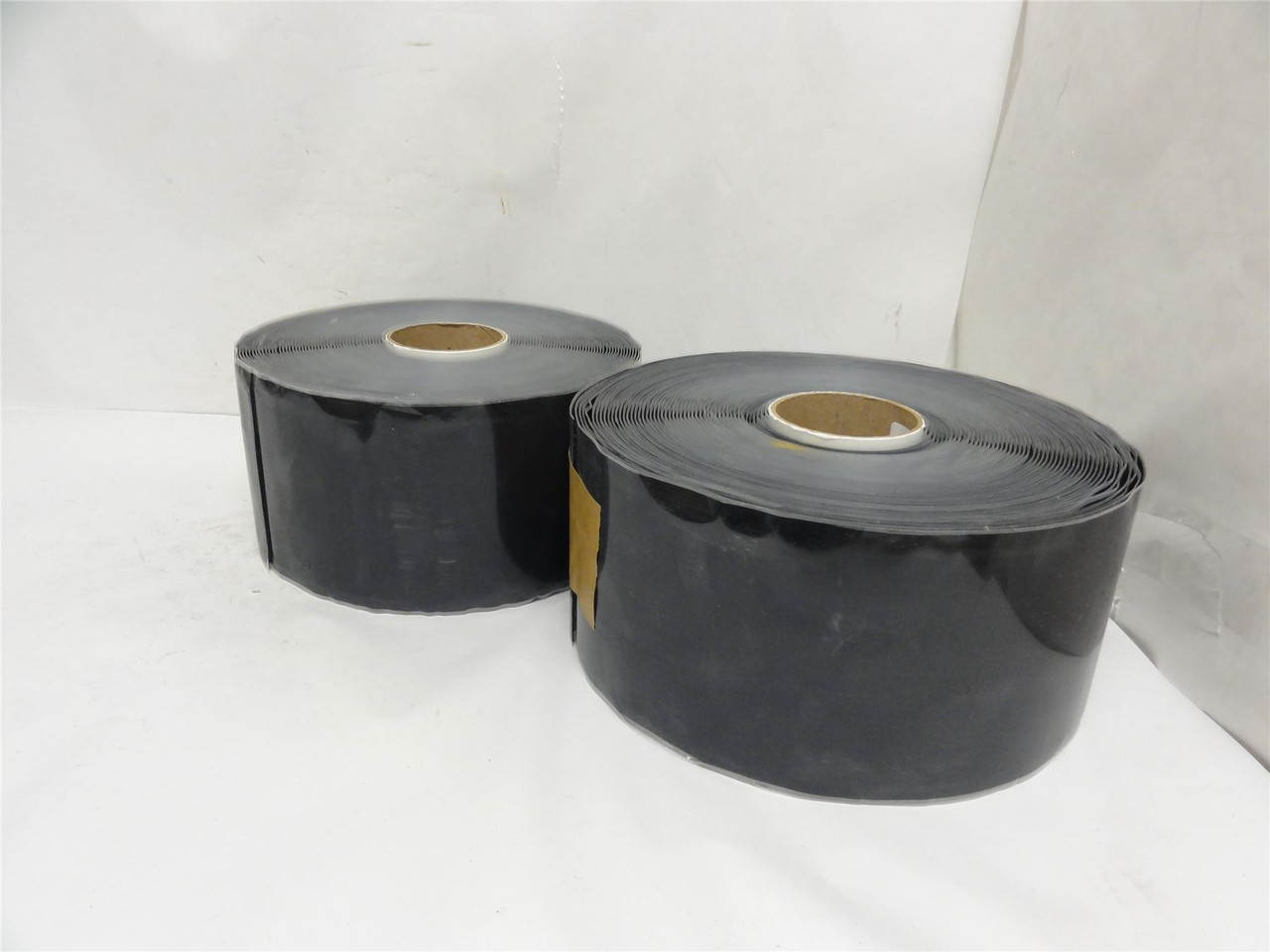 Firestone W56RAC1615; QuickSeam Black Flashing; 5" Wide