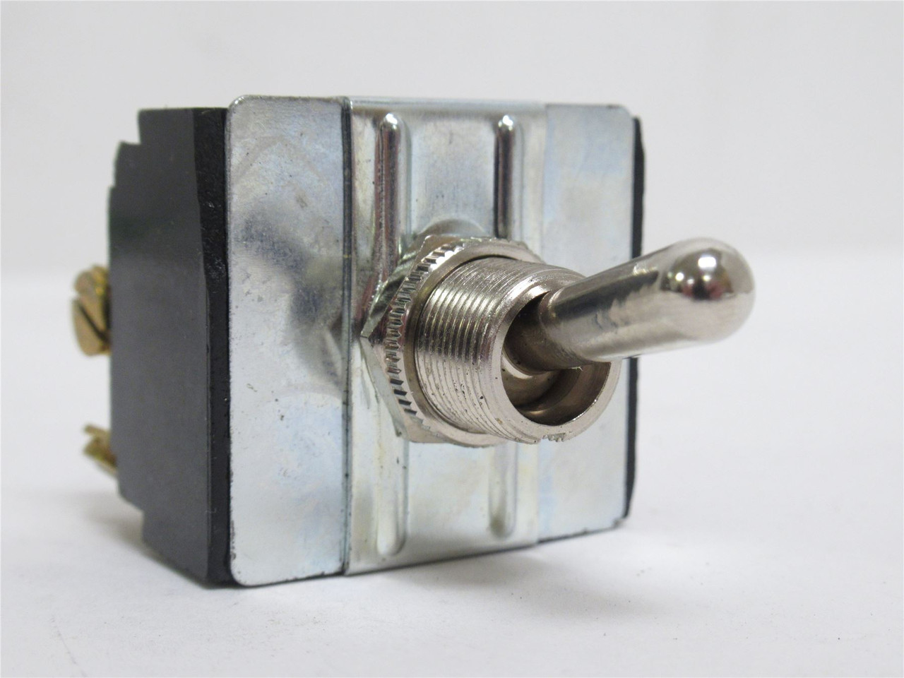 Selecta SS219S-BG; On/Off Toggle Switch; Bat Handle 15A; 125V